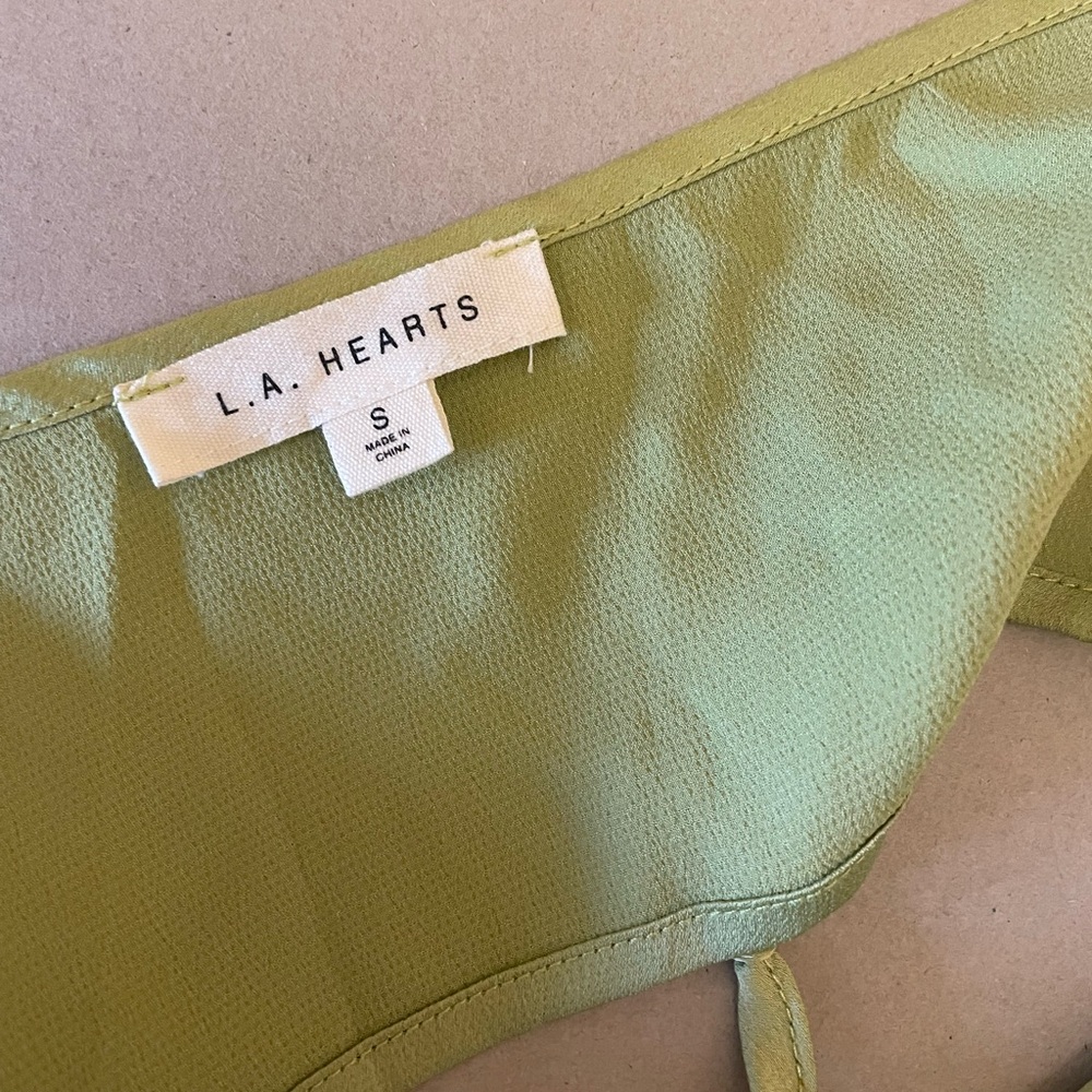 La Hearts Women's Green Intimate Top